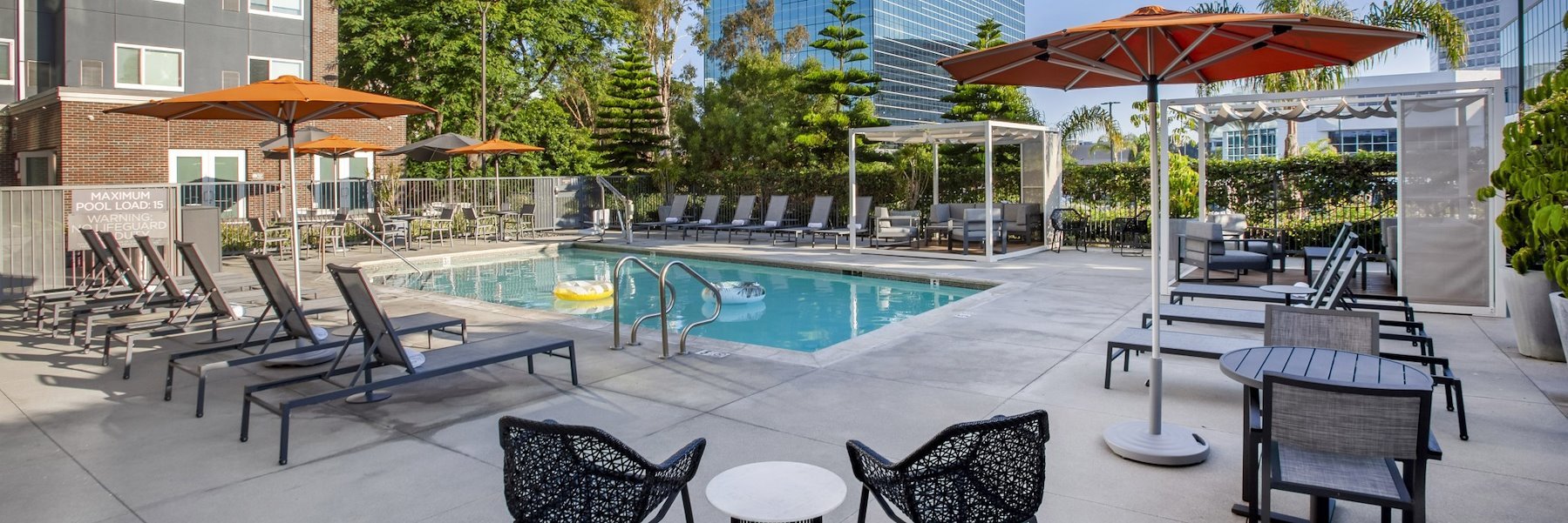 Hotels In El Segundo Amenities Cambria Hotel LAX   Outdoor Swimming Pool At Cambria Hotel Lax 